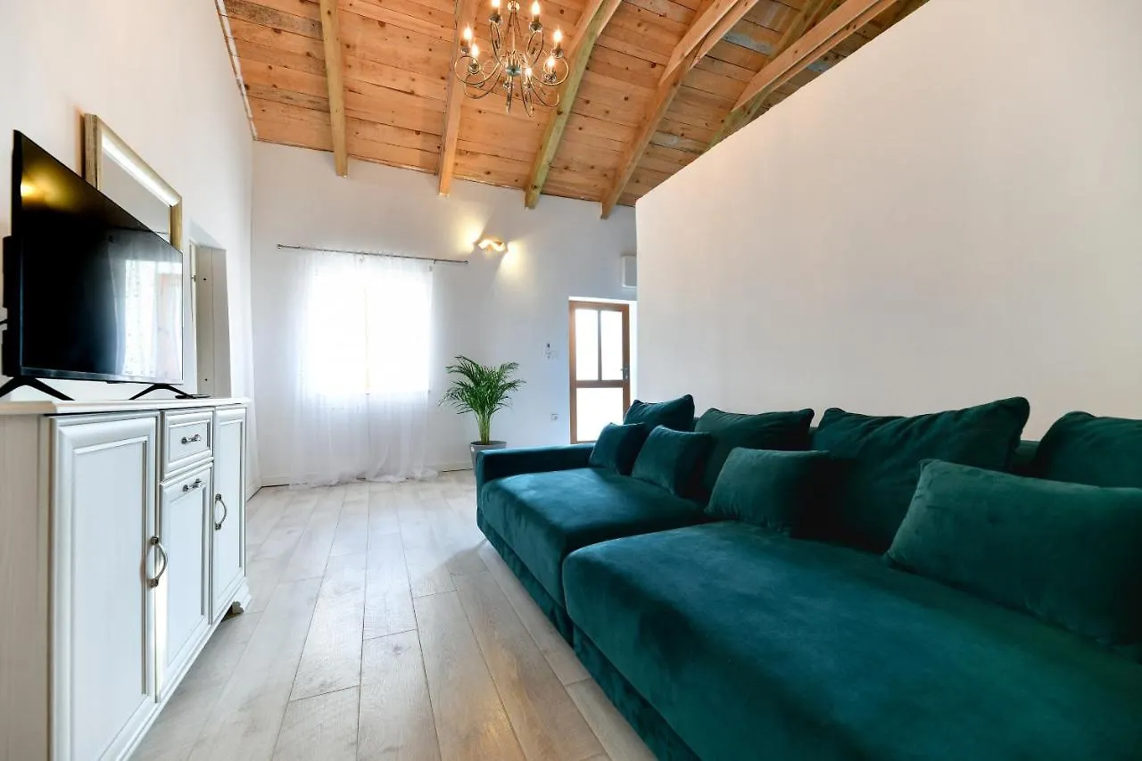 Villa Martin Zadar 0*,